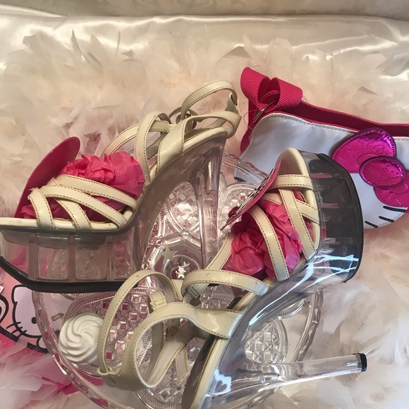 Adorable y2k hot pink heart ๐ glass platforms ๐๐ - Picture 5 of 13